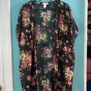 Band of Gypsies Kimono, Black Floral, Size S/M